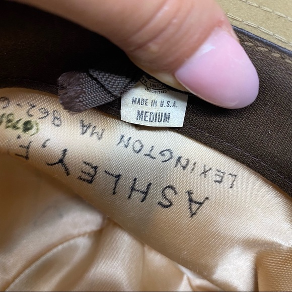 Schuman Sullivan Suede Connecticut Crusher Hat - Picture 5 of 5